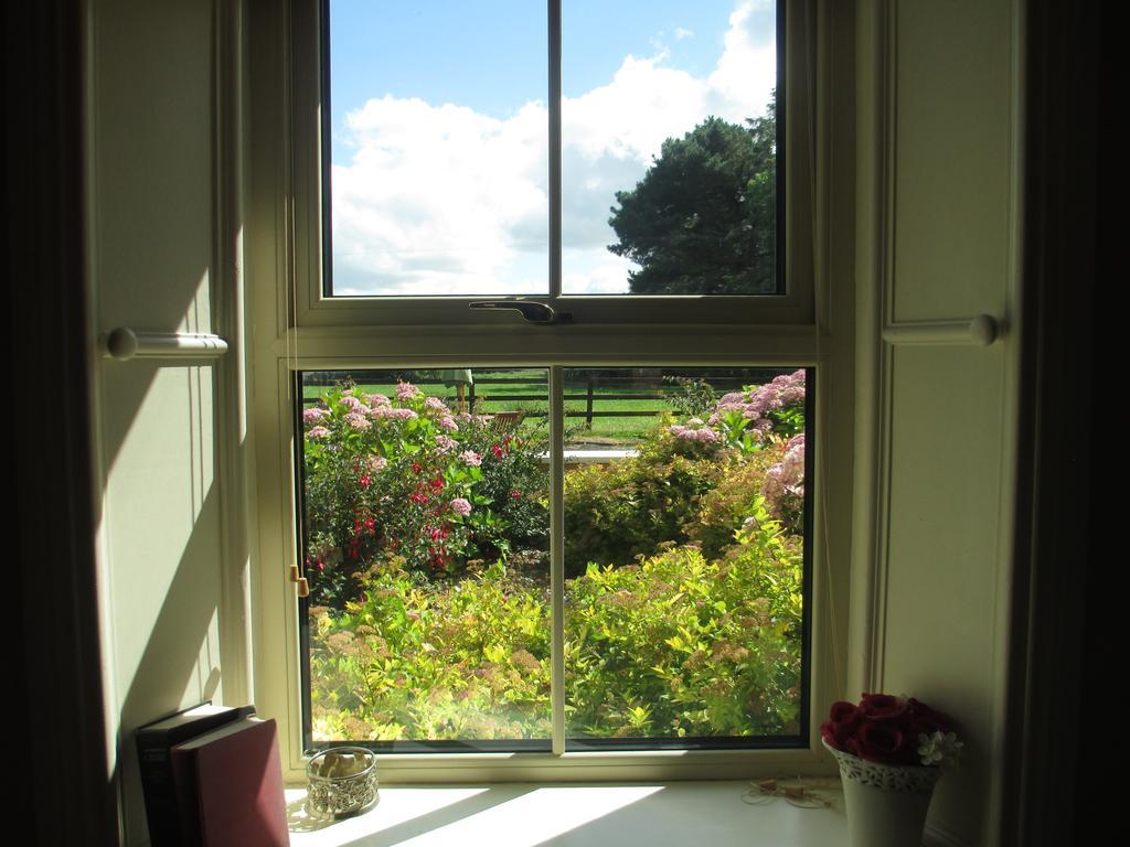 Tralia Farmhouse Self Catering Farranfore Eksteriør billede