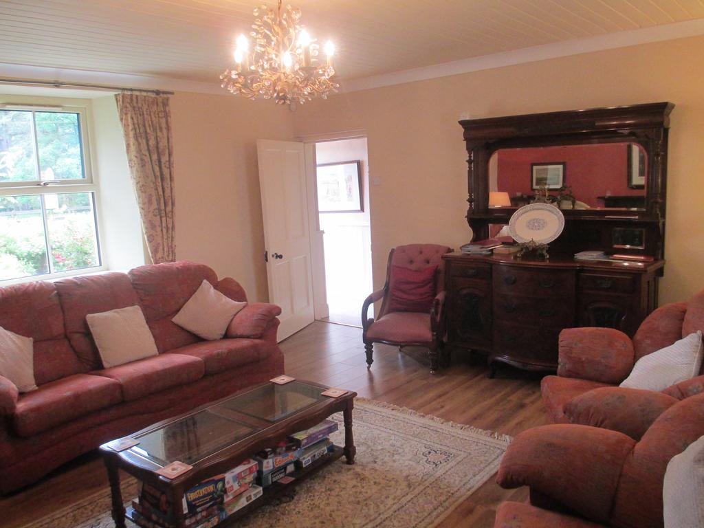 Tralia Farmhouse Self Catering Farranfore Værelse billede